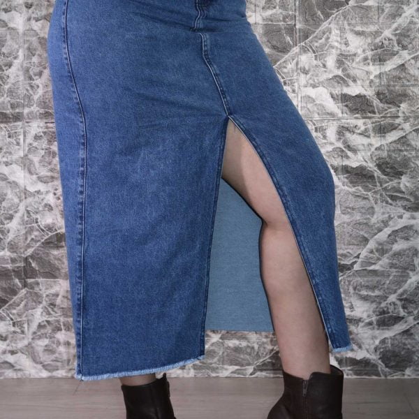 Alternative view of Pollera Midi Larga Fleco